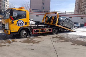 展览路救援拖车费用怎么算